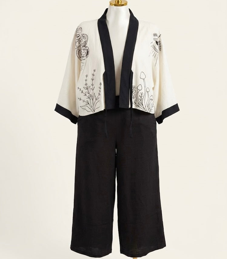 Mystic Kimono -short